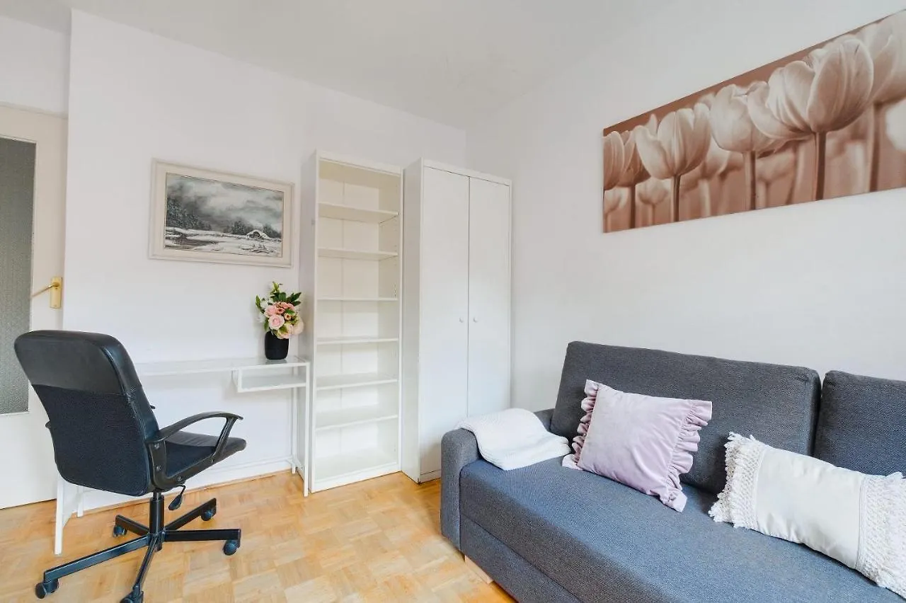 2 Bedroom Apartment In Green Location Warsaw 0*,