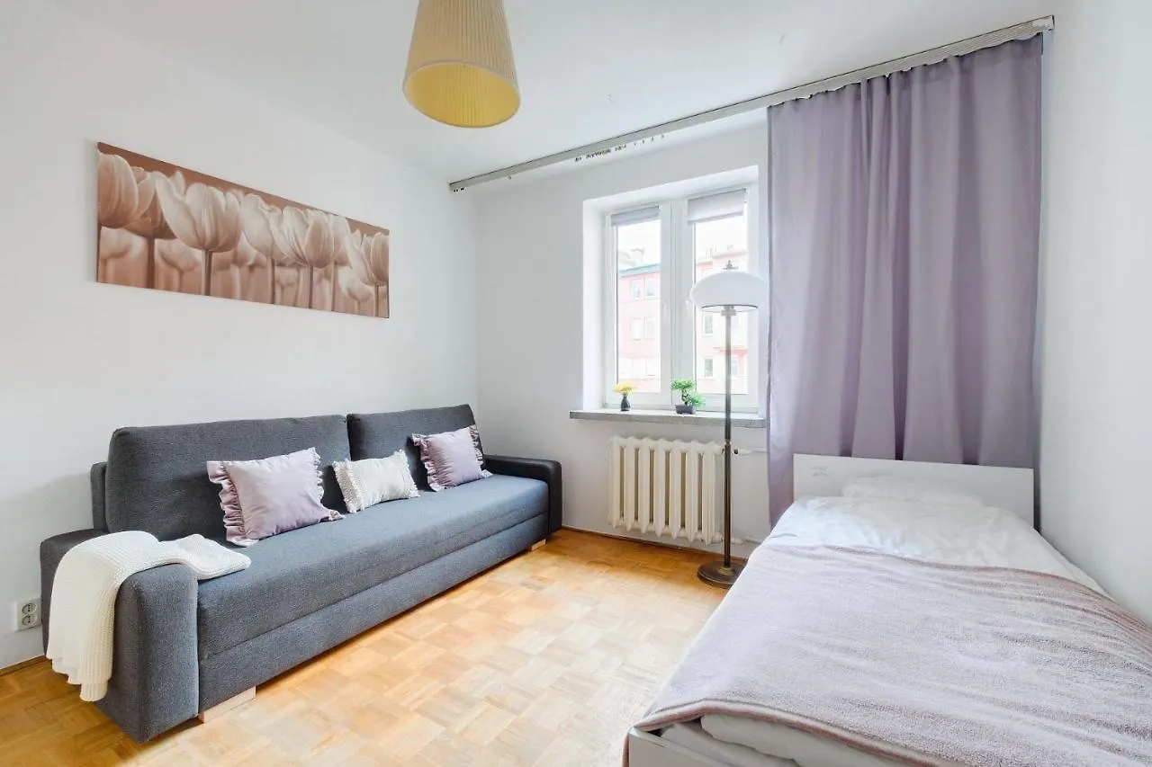 2 Bedroom Apartment In Green Location contacts